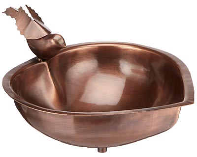 Achla Heart-Shaped Bird Bath, Copper Colored Flying Colors
