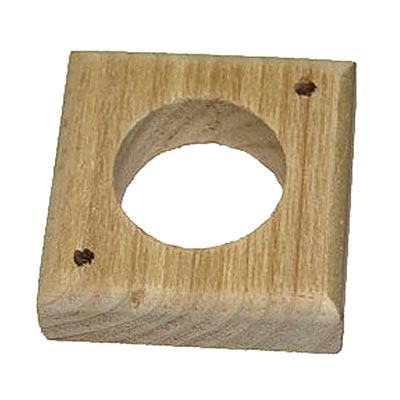 Woodlink Cedar Predator Guard, 1.5" hole Flying Colors