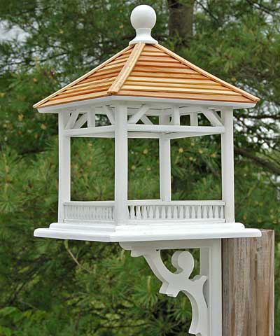 Home Bazaar Dream House Bird Feeder with Bracket, Pine Flying Colors